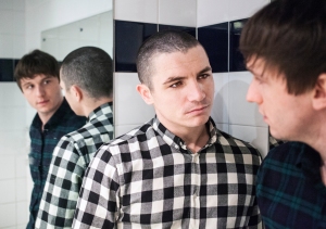 Jody Latham and Liam Boyle in MIRRORS